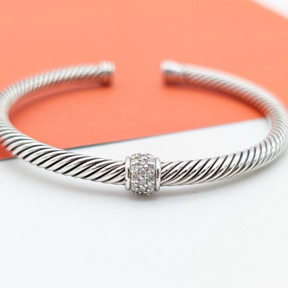 DAVID YURMAN 4MM Sterling Silver Diamond Single Station Barrel Bracelet 7 Inch